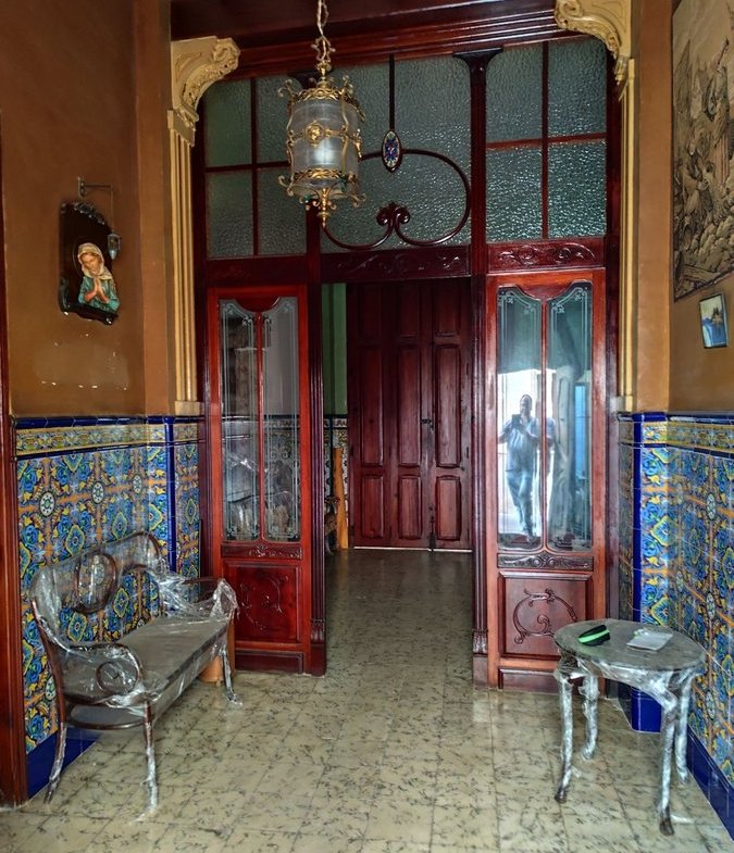 Casa señorial en el centro del pueblo.