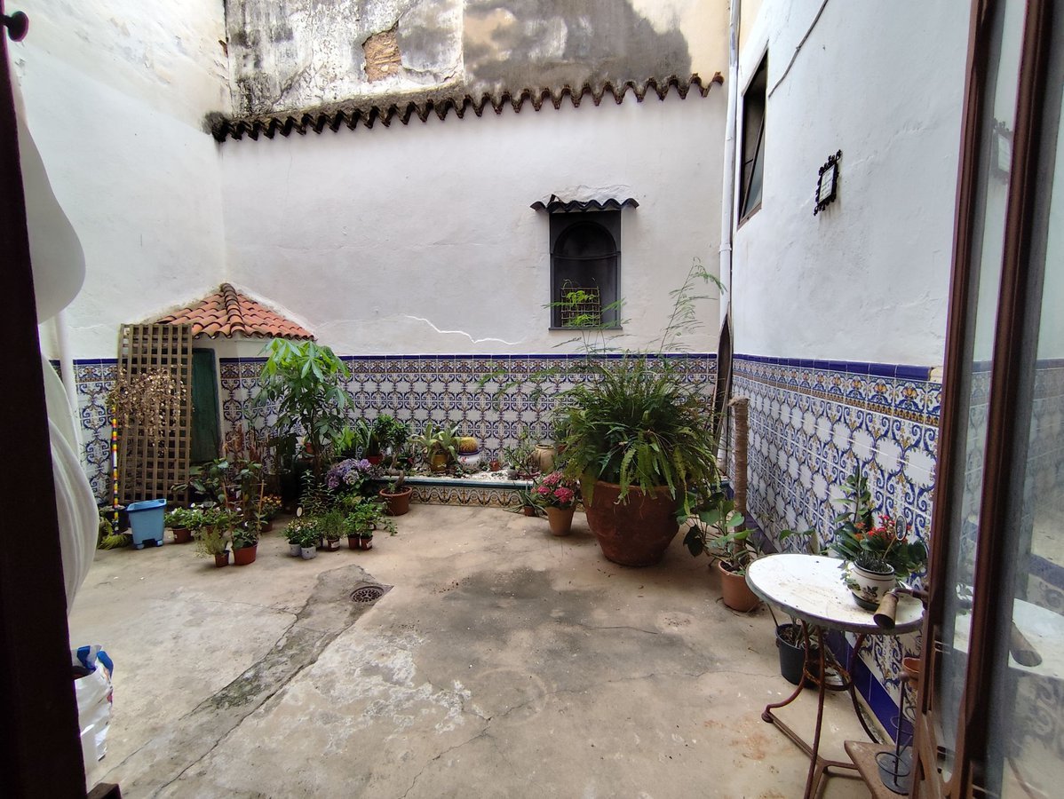 propiedad.imagen_3.a74275b613920af2.313735303134323139323338312e6a7067_1198x900-2 Casa señorial en el centro del pueblo.